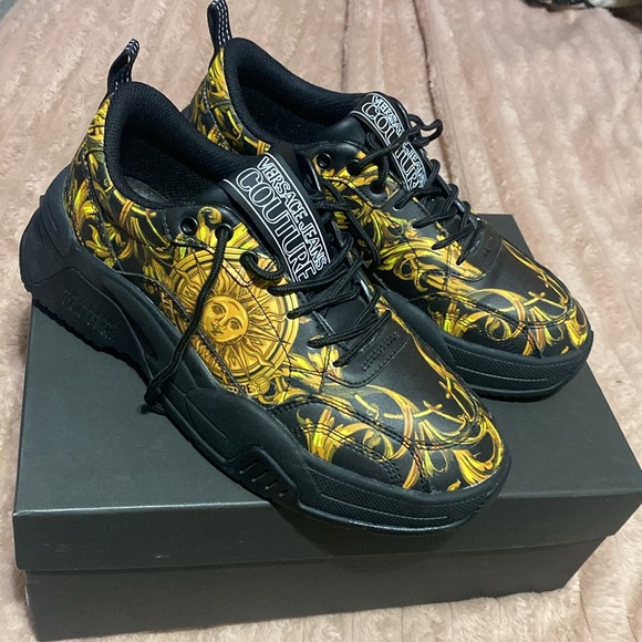 Versace Jeans Collection Black and Gold Sneakers with Chunky Sole Men’s Size 9 - Picture 7 of 9
